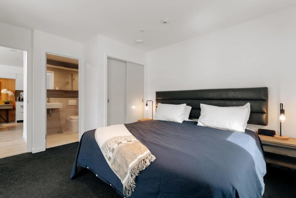 Penthouse Leisure Apartment Queenstown Exterior photo